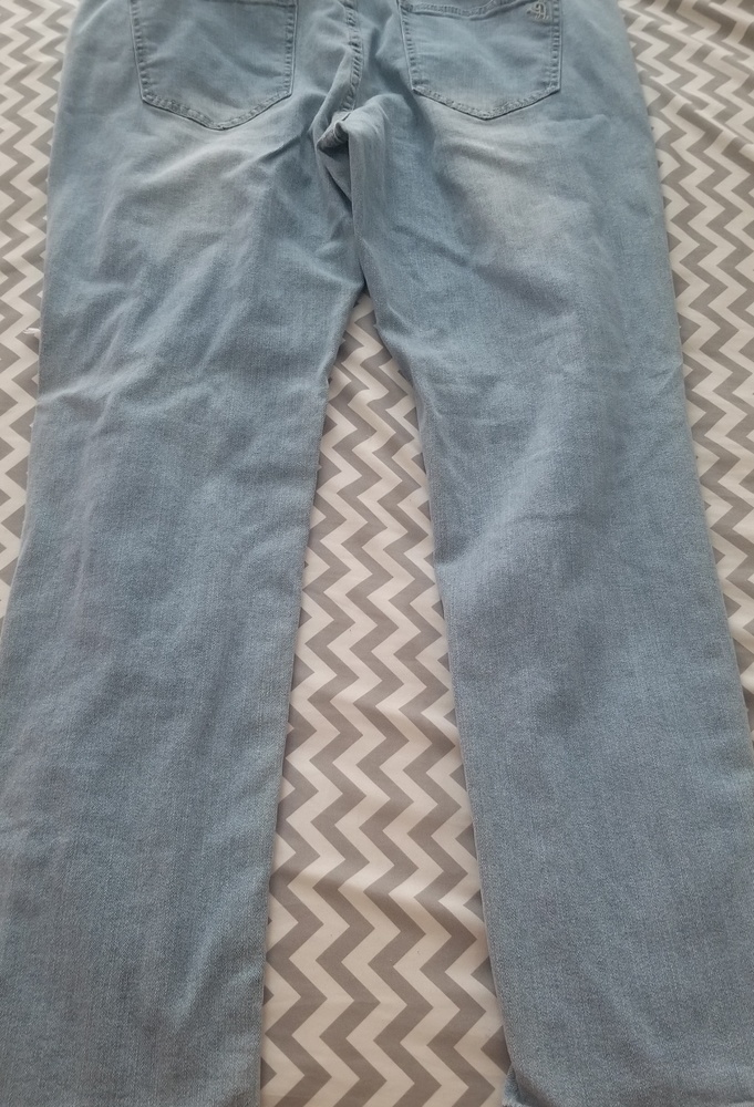 V.I.P jeans - Picture 2 of 2